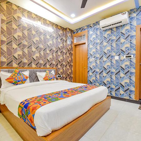 Fabhotel The Castle Inn Udaipur Exterior photo